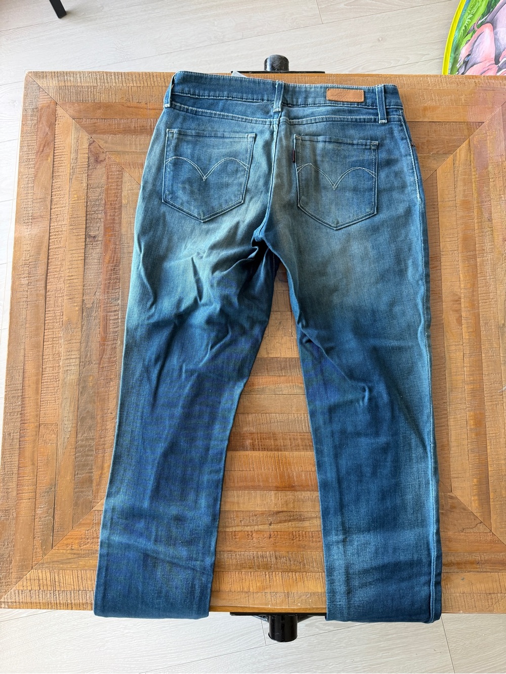 Levi's woman’s Slim Straight Blue Denim Jeans
